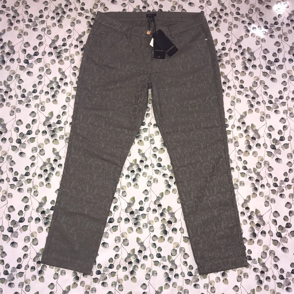 Escada Sable Grey Floral Brocade Jacquard Stretch Demin Skinny Jean